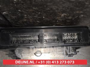Mazda 3 Central door locking module O595256 photo 2