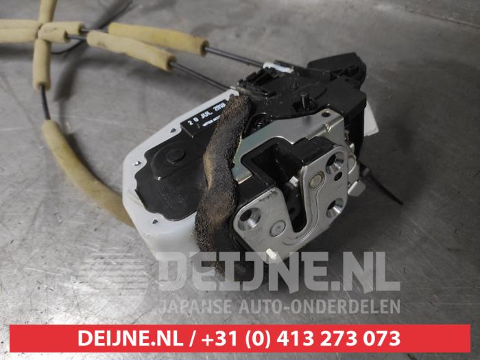 Nissan Leaf Türschlossmechanik 4-türig links hinten O595234