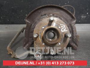 Gebruikte Fusee rechts-voor Daihatsu Cuore (L251/271/276) 1.0 12V DVVT Prijs € 35,00 Margeregeling aangeboden door V.Deijne Jap.Auto-onderdelen BV
