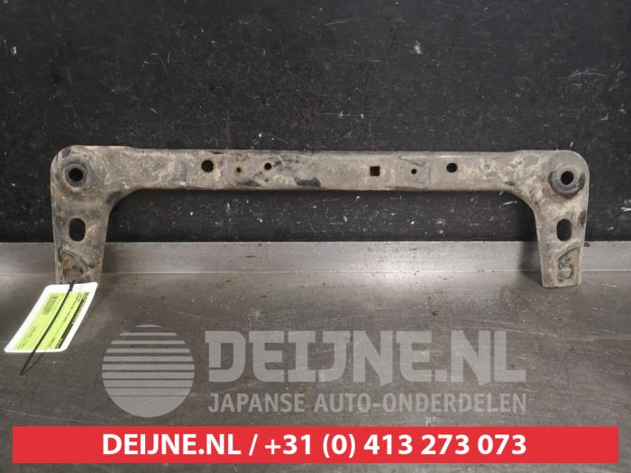 Gebruikte Subframe Nissan Note (E11) 1.6 16V Prijs € 75,00 Margeregeling aangeboden door V.Deijne Jap.Auto-onderdelen BV