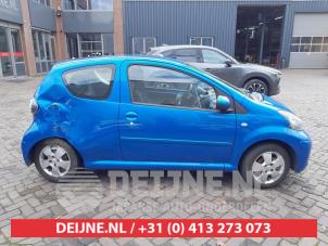 Toyota Aygo Tür 2-türig rechts O595806 foto 3