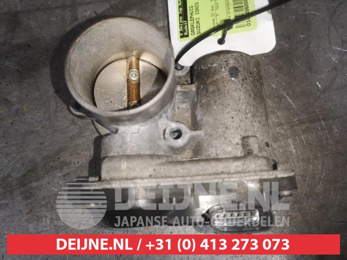Gebruikte Gasklephuis Suzuki Ignis (MF) 1.2 Dual Jet 16V Smart Hybrid Prijs € 75,00 Margeregeling aangeboden door V.Deijne Jap.Auto-onderdelen BV