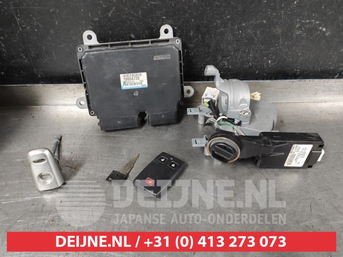 Mitsubishi Outlander Slotenset Cilinder (compleet) O595990