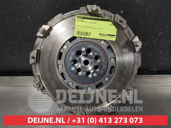 Kia Ceed Schwungrad O596028