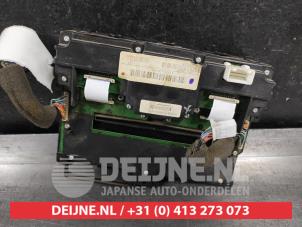Nissan Navara Navigation Bedienfeld O596223 foto 2