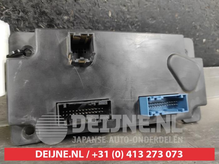 Gebruikte Kachelcomputer Nissan Navara (D40) 2.5 dCi 16V 4x4 Prijs op aanvraag aangeboden door V.Deijne Jap.Auto-onderdelen BV