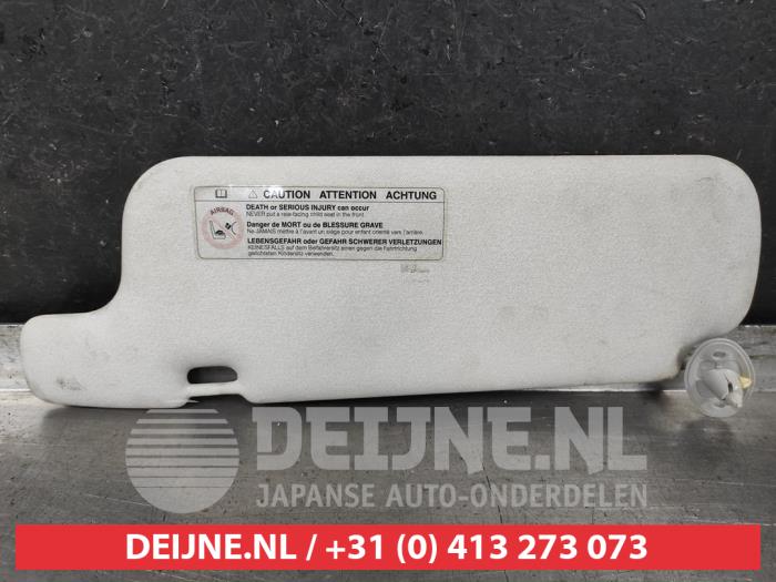 Toyota Yaris Sun visor O597062