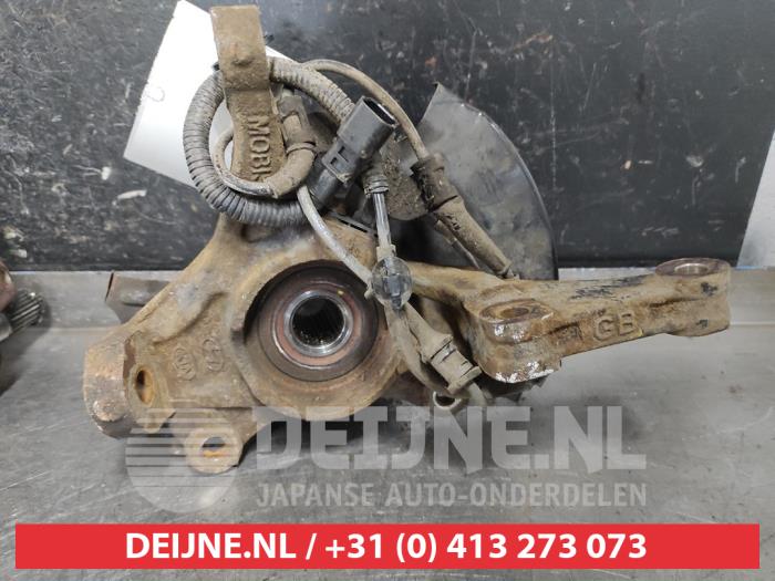 Hyundai I20 Knuckle, front left O597251