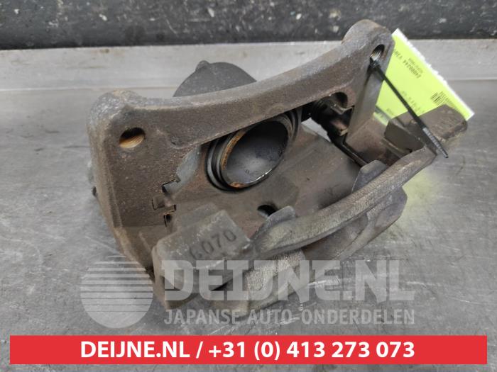 Mazda CX-5 Remklauw (Tang) rechts-voor O597332