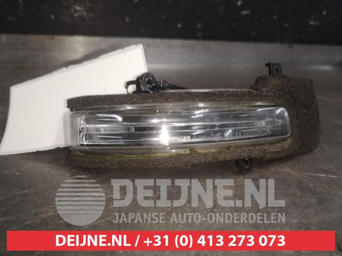 Mitsubishi Outlander Knipperlicht spiegel rechts O597502