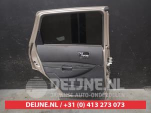 Nissan Qashqai+2 Tür 4-türig links hinten O597479 foto 2