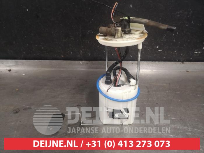 Gebruikte Tank element Pomp Kia Sportage (SL) 2.0 CVVT 16V 4x2 Prijs € 50,00 Margeregeling aangeboden door V.Deijne Jap.Auto-onderdelen BV