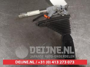 Nissan Qashqai+2 Front seatbelt buckle, left O597804 photo 2