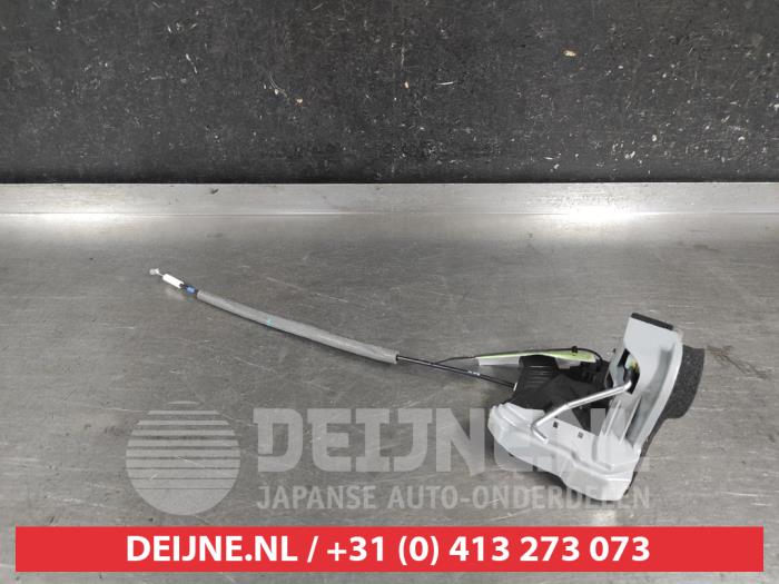 Hyundai I20 Rear door mechanism 4-door, right O597981
