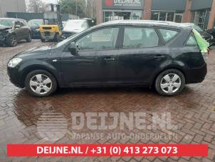 Kia Ceed Door 4-door, front left O598170 photo 3