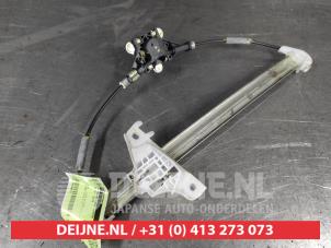 Suzuki Baleno Ruitmechaniek 4Deurs links-achter O598222 foto 2