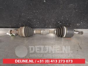 Gebruikte Steekas links-voor Mazda CX-7 2.3 MZR DISI Turbo 16V Prijs € 50,00 Margeregeling aangeboden door V.Deijne Jap.Auto-onderdelen BV