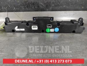 Kia Sportage Radiobedienings paneel O598329 foto 2