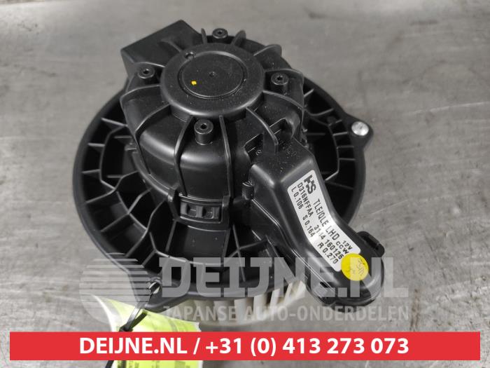 Kia Sportage Kachel Ventilatiemotor O598358