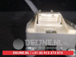 Toyota Auris Multi-functional window switch O598400 photo 3