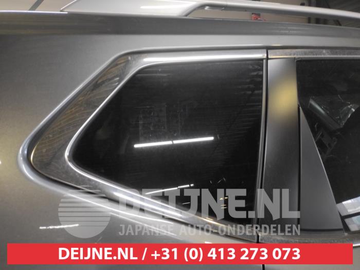 Nissan X-Trail Extra Ruit 4Deurs rechts-achter O598500