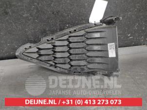 Hyundai I30 Bumper Rooster O598603 foto 2