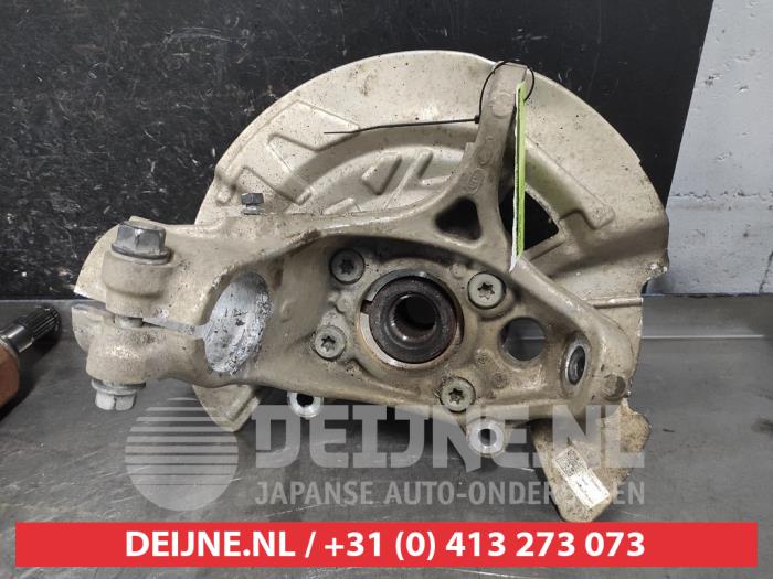 Hyundai I30 Fusee rechts-voor O598631