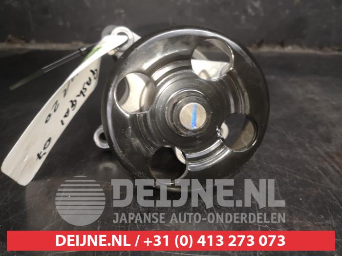 Nissan Qashqai Waterpomp O598852