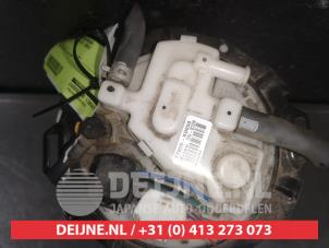 Toyota Yaris Brandstofpomp Elektrisch O598966 foto 2