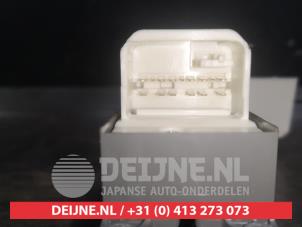 Toyota Verso-S Kombischalter Fenster O599006 foto 3