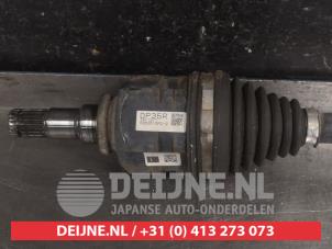 Toyota Verso-S Front drive shaft, right O599378 photo 3