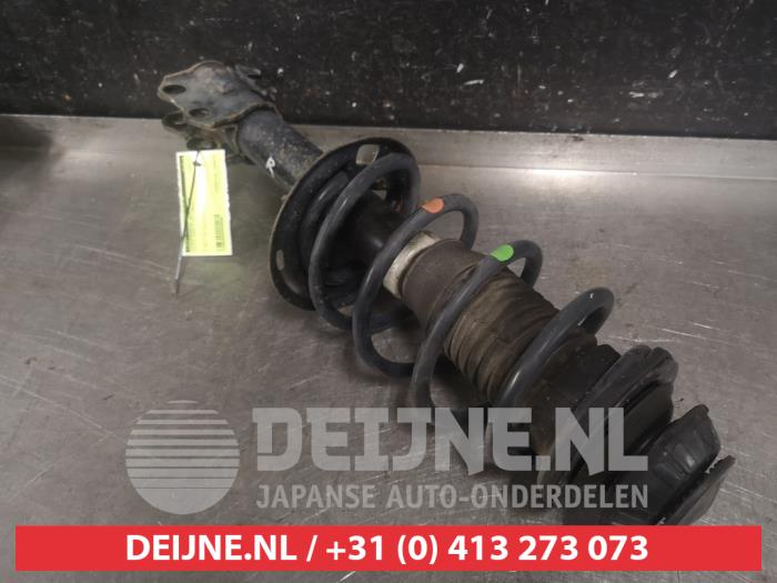 Toyota Verso-S Schokdemperpoot rechts-voor O599380