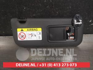 Toyota Yaris Sun visor O599521 photo 2