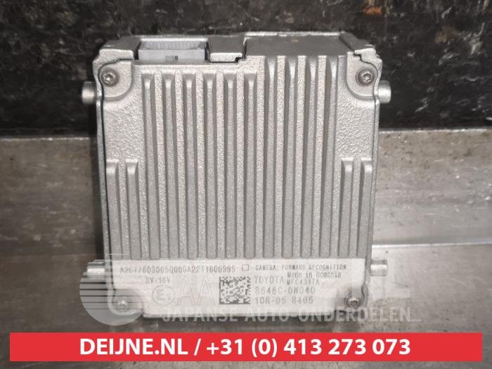 Toyota Yaris Front camera O599526