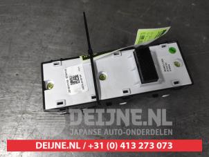 Hyundai Kona Multi-functional window switch O599554 photo 2
