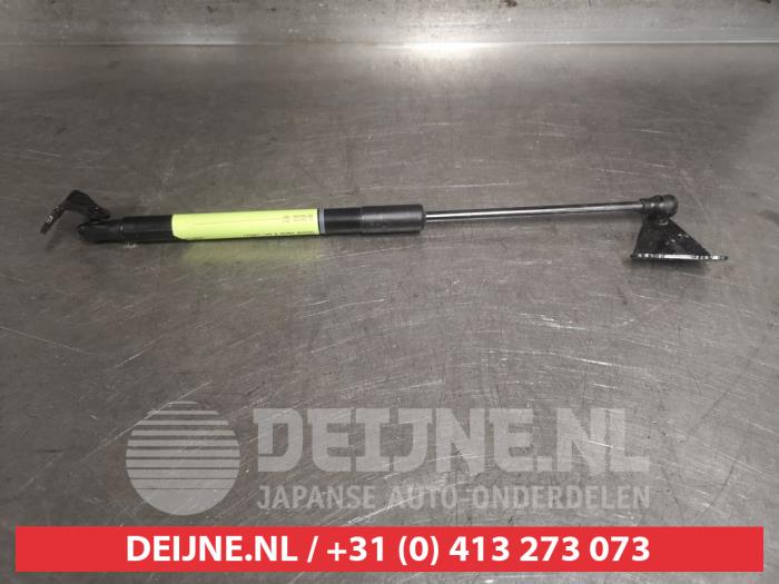 Toyota Yaris Gasdämpfer rechts hinten O599536