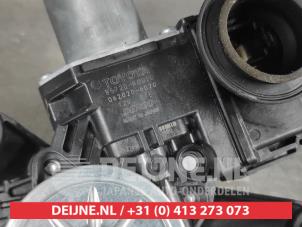 Toyota Yaris Ruitmechaniek 4Deurs links-voor O599624 foto 2