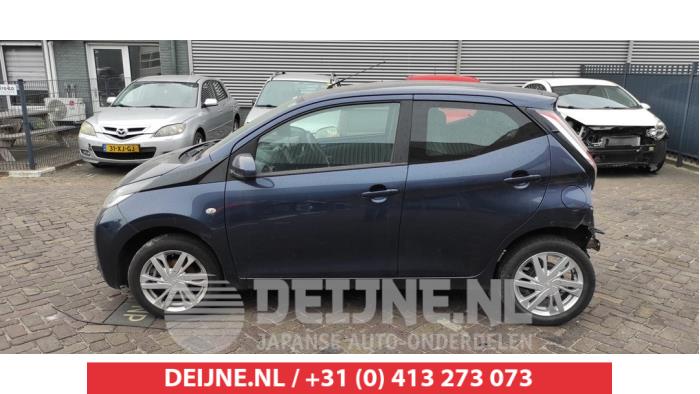 Toyota Aygo Türscheibe 4-türig links hinten O599686