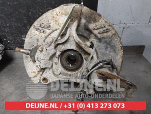 Gebruikte Fusee links-voor Subaru Legacy Touring Wagon (BP) 2.5 16V Prijs € 50,00 Margeregeling aangeboden door V.Deijne Jap.Auto-onderdelen BV