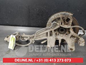 Subaru Legacy Fusee rechts-achter O599773 foto 2