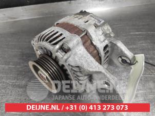 Gebruikte Dynamo Mitsubishi Colt (Z2/Z3) 1.3 16V Prijs € 35,00 Margeregeling aangeboden door V.Deijne Jap.Auto-onderdelen BV