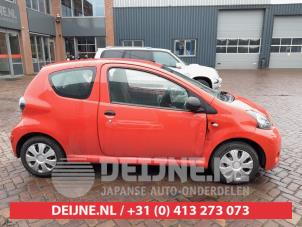 Toyota Aygo Türscheibe 2-türig rechts O599876 foto 2