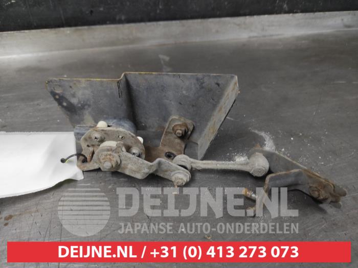 Suzuki Swift Xenon Höhenregler O599889