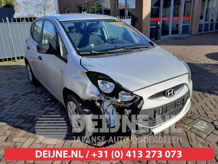 Hyundai IX20 Voorruit O599896