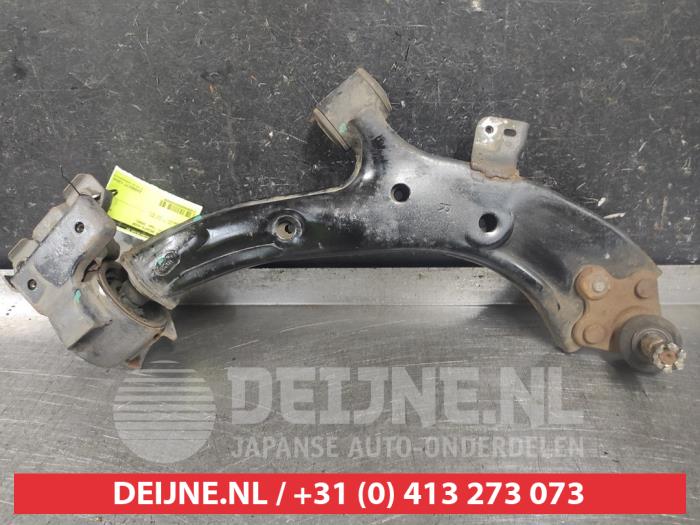 Honda CR-V Draagarm onder rechts-voor O599909