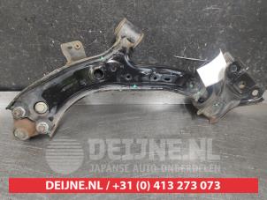 Honda CR-V Front lower wishbone, right O599909 photo 2