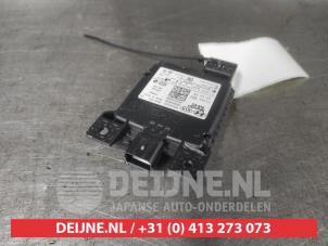 Gebruikte Dode hoek sensor Hyundai Kona (OS) 64 kWh Prijs € 100,00 Margeregeling aangeboden door V.Deijne Jap.Auto-onderdelen BV