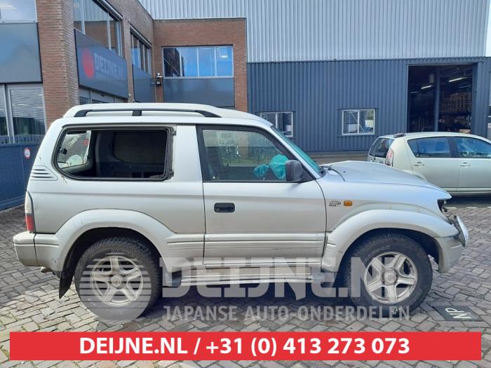 Toyota Landcruiser Portier 2Deurs rechts O600197