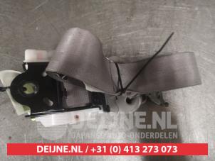 Mitsubishi Grandis Sicherheitsgurt rechts hinten O600318 foto 2