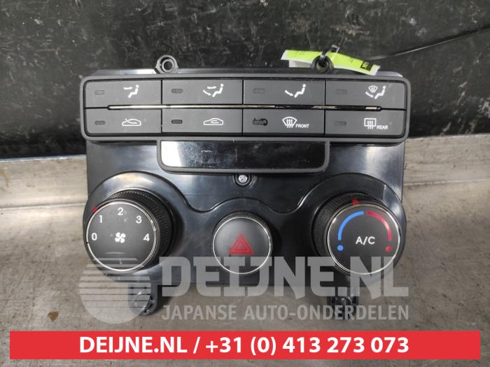 Hyundai I30 Kachel Bedieningspaneel O600628